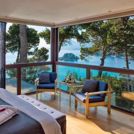 Corfu Holiday Palace Perama (Corfu) Exterior foto A room at the hotel
